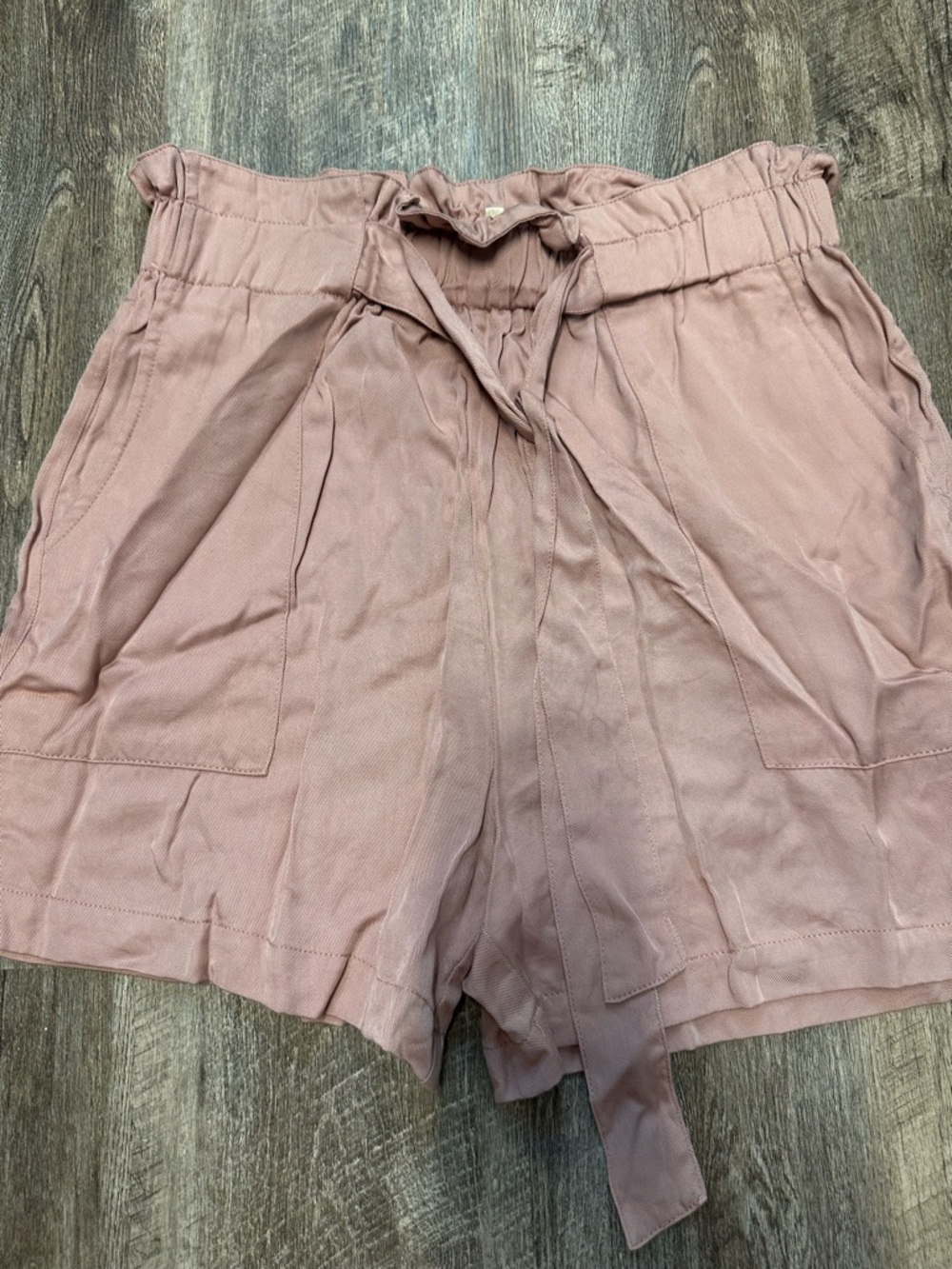 Women’s High-Waist Paperbag Shorts in Dusty Rose